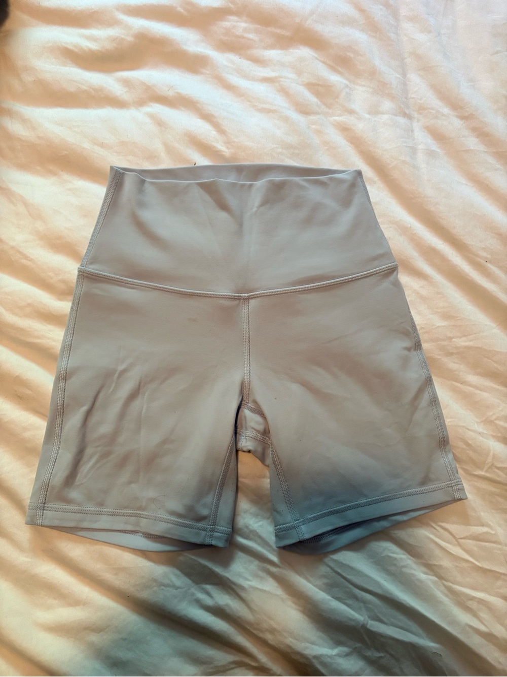 Lululemon align 6” shorts